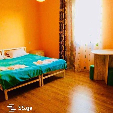 ティビリシ Lali Bed & Breakfast エクステリア 写真