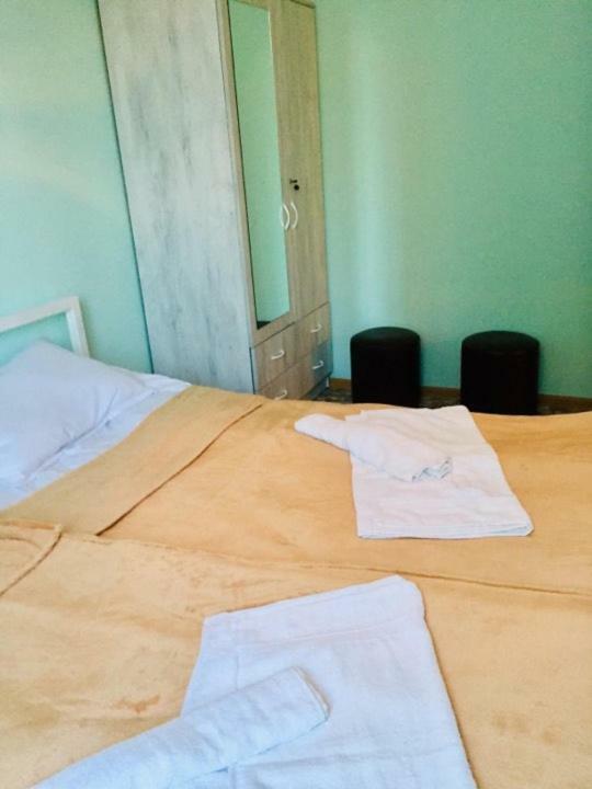 ティビリシ Lali Bed & Breakfast エクステリア 写真
